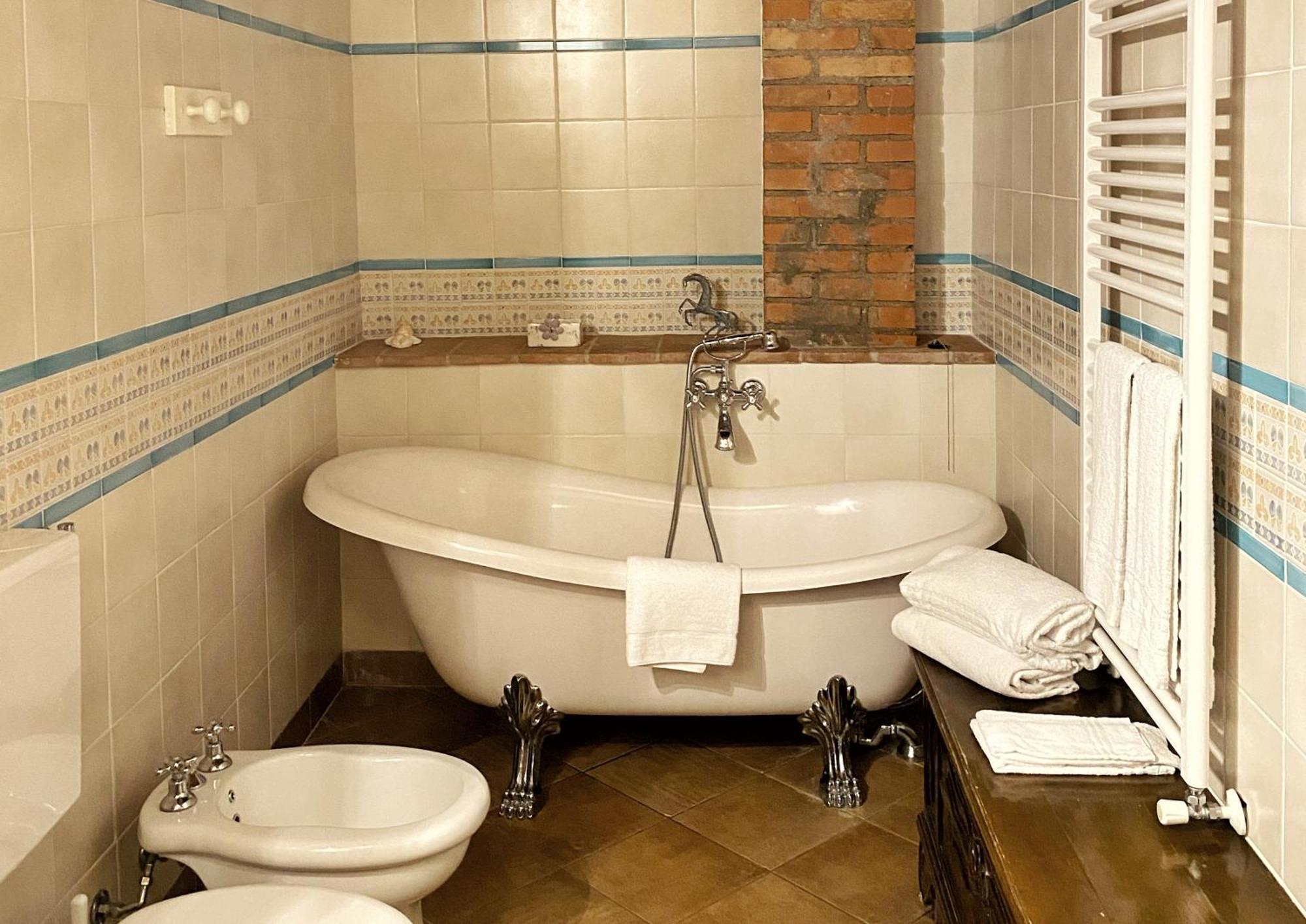 Agriturismo Borgo 7 Tigli - Apt 1 Montepulciano Ngoại thất bức ảnh